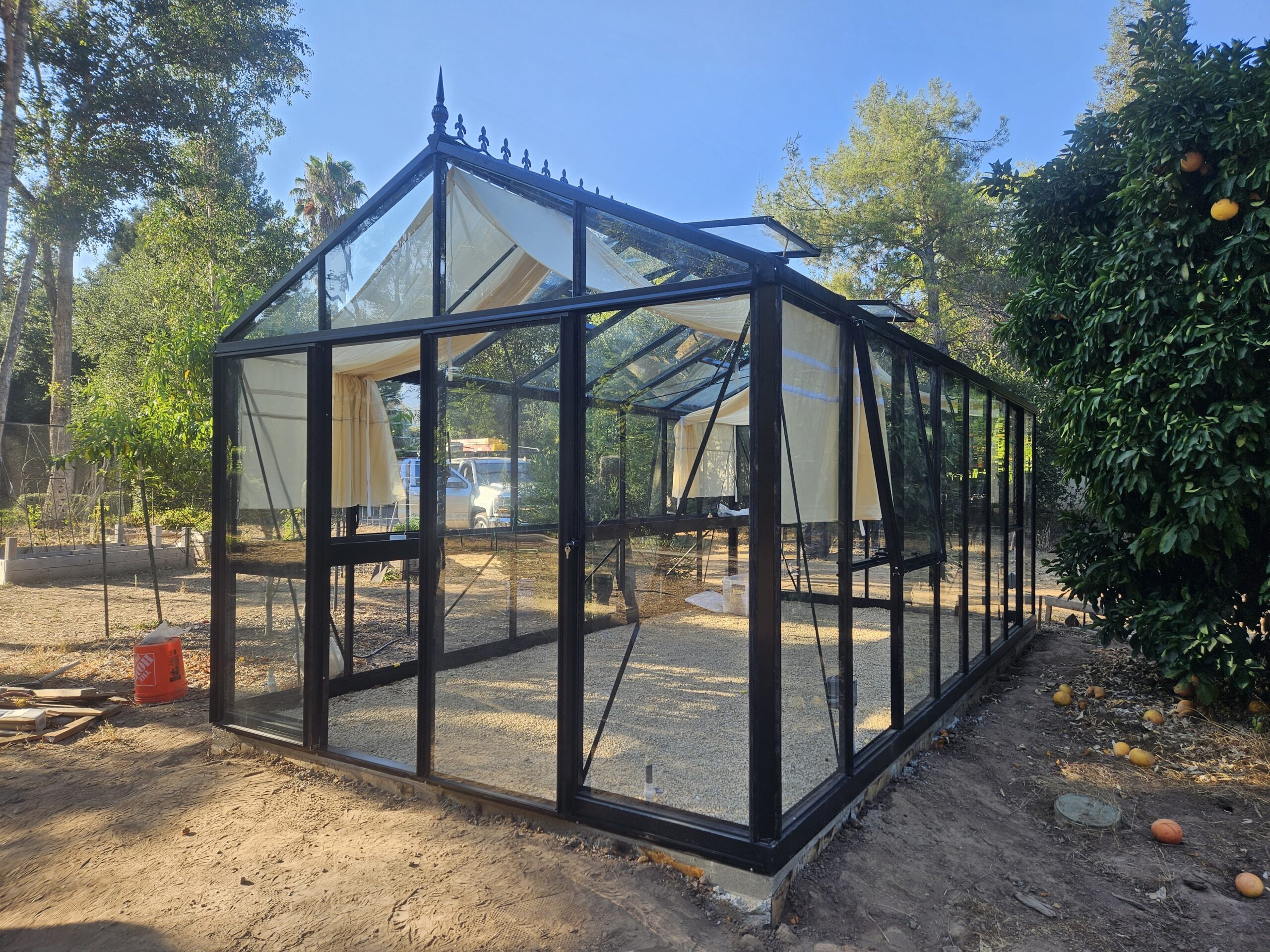 VI36 Royal Victorian Black - Image 4