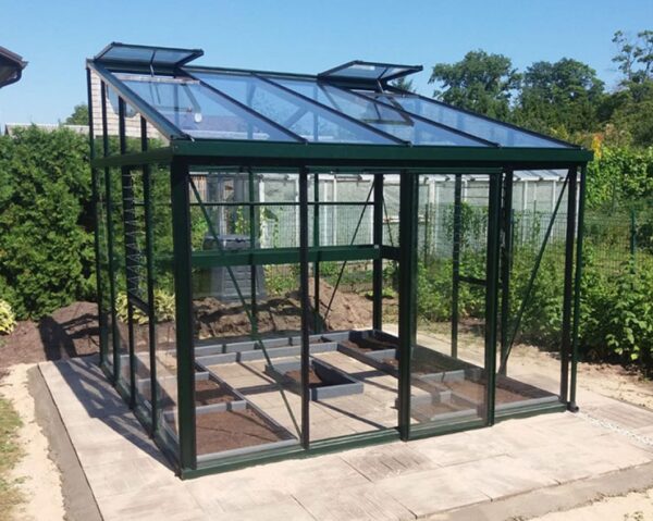 Modern 23 Greenhouse